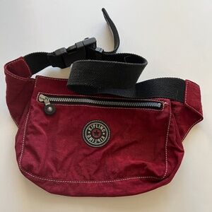 Kipling Deep Red Waist Belt Sporty Fanny Pack Crinkled Nylon Bag Vtg